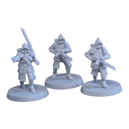 CT Miniatures UK Conquistador Heavy Support miniatures with trench grenade launchers and gas masks, 32mm scale resin models.