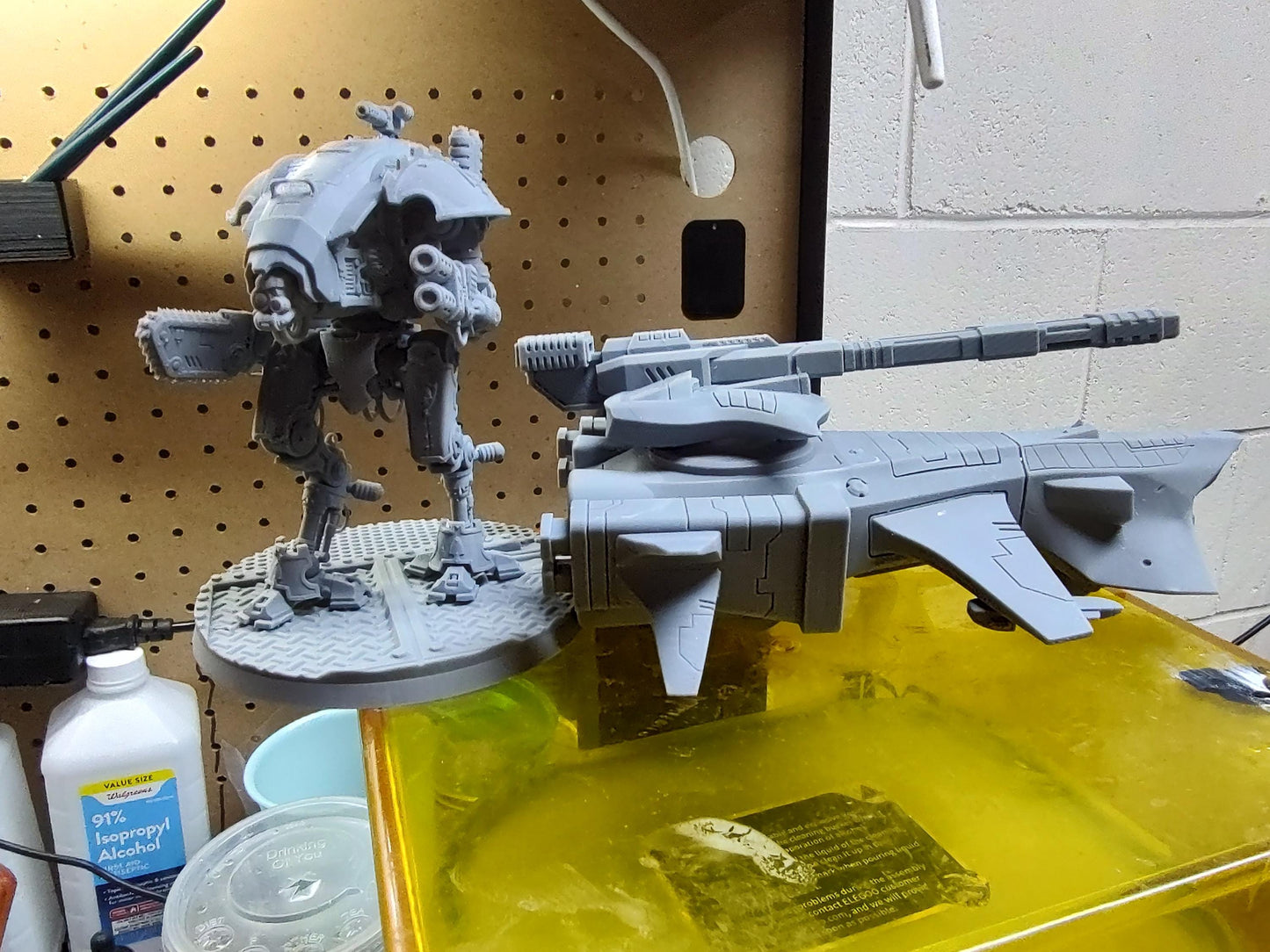 X-97A Tiburon Tank / X-87A Splenden Transport - Hive Droids - Hivemind Minis - Tabletop Wargaming Miniature Sci-Fi/Tank/Proxy