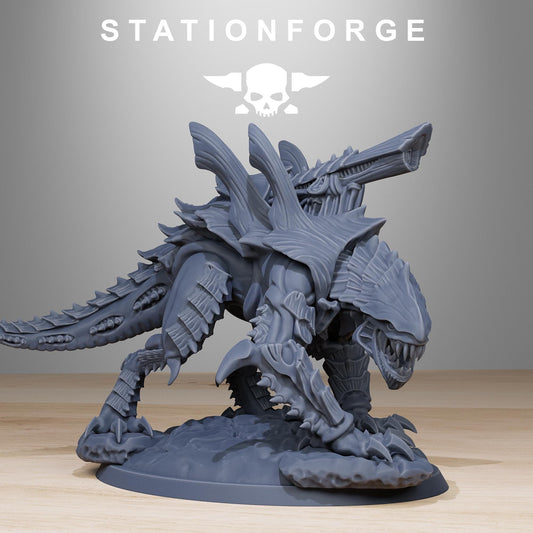 Xenarid Predator | Stationforge | Tabletop Wargaming Miniature Grim Dark Sci-Fi Proxy