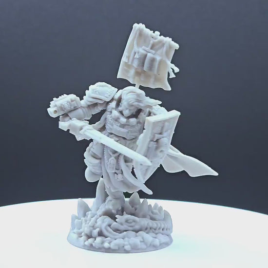 Silver Wardens - Supreme Master - DMG Minis - Tabletop Wargaming Miniature Sci-Fi/Daemon/Knight/Proxy